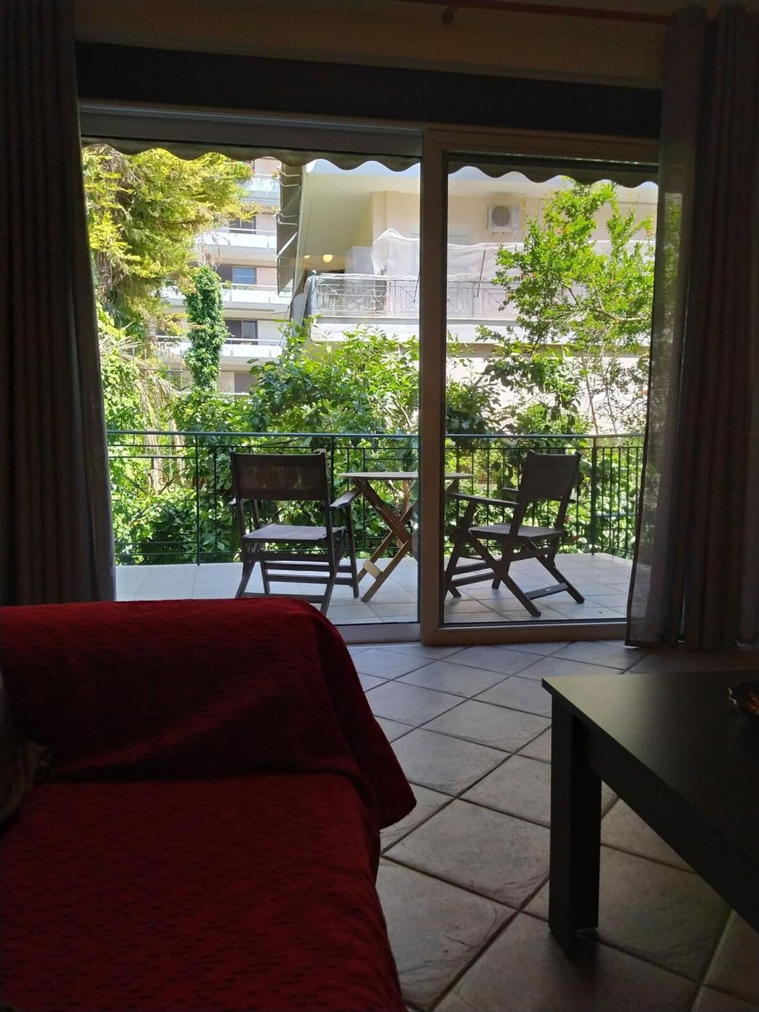 Marousi Comfy With Balcony Athens